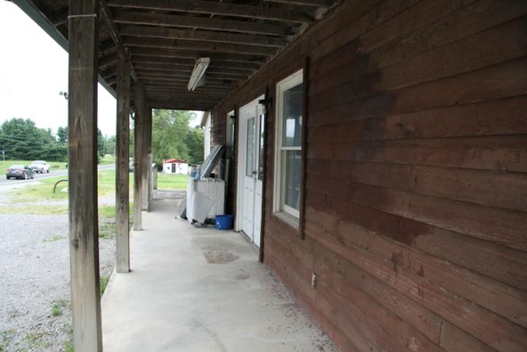12481 Highway 127 N, Crossville, TN 38571